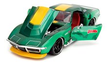 Modeli avtomobilov - Avtomobilček Chevrolet Stingray 1969 Street Fighter Jada kovinski z odpirajočimi elementi in kovinska figurica Cammy White dolžina 20 cm 1:24_7