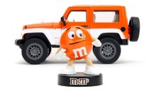 Modeli avtomobilov - Avtomobilček Jeep Wrangler 2007 M&M Jada kovinski z odpirajočimi vrati in figurica Orange dolžina 18 cm 1:24_0