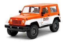 Modele machete - Mașinuță Jeep Wrangler 2007 M&M Jada din metal cu uși care se pot deschide și figurina lui Orange lungime18 cm 1:24_1