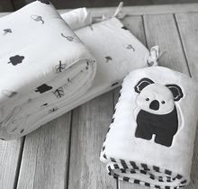 Babybettwäsche - Krippenset Waschbär Bamboo Black&White toTs-smarTrike Decke, Bettlaken und Nestchen 70 % Bambusseide und 30 % Baumwolle ab 0 Monaten_0