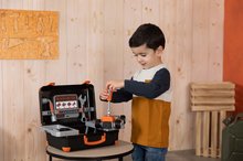 Náradie a nástroje - Pracovný kufrík Bricolo Box Black&Decker Smoby s rozoberateľným autíčkom a 39 doplnkami_4