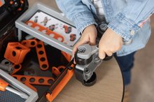 Náradie a nástroje - Pracovný kufrík Bricolo Box Black&Decker Smoby s rozoberateľným autíčkom a 39 doplnkami_8
