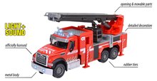 Samochody ciężarowe - Autko strażackie Mack Granite Fire Truck Majorette metalowe z dźwiękiem i światłem, długość 22 cm_2
