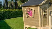 Drewniane domki - Domek cedrowy na filarach Crooky 500 Exit Toys z wodoodpornym dachem 1,75 m zjeżdżalnią i piaskownicą szaro beżowy_3