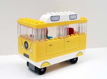 BIG-Bloxx Bausätze als Lego - Baukasten Peppa Pig Campervan PlayBig Bloxx Big Wohnwagen mit Ausstattung und 2 Figuren 52 Teile ab 18 Monaten B57169_5