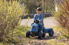 Dječja vozila na pedale - Traktor na pedale i prikolica Farmer XL Blue Tractor+Trailer Smoby plavi s podesivom sjedalicom i zvukom 142 cm_2