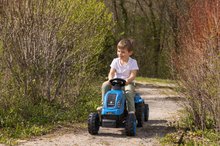 Pojazdy na pedały dla dzieci - Traktor na šlapanie i przyczepa Farmer XL Blue Tractor+Trailer Smoby niebieski z regulowanym siedziskiem i dźwiękiem 142 cm_4