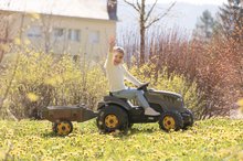Pedálos gyermekjárművek - Pedálos traktor utánfutóval Stronger XXL Tractor+Trailer Smoby állítható üléssel és hanggal a kormányon 161 cm_1