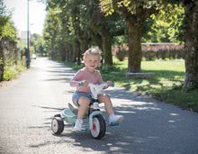 Trojkolky od 10 mesiacov -  NA PREKLAD - Triciclo y carrito en uno con respaldo alto Baby Balade Plus Tricycle Blue Smoby Con freno y ruedas EVA azul desde 10 meses._6