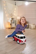 Odrážadlá od 18 mesiacov - Odrážadlo minibus so zvukom Baby Volkswagen T1 BIG s reálnym dizajnom a odkladacím priečinkom od 24 mes_0