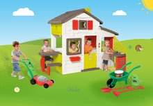 Spielhäuser mit Werkzeug - Set Häuschen Smobys Freunde mit Küche und Klingel Schubkarren- Set mit Mäher und Sandkasten Tisch_24