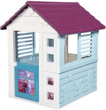Kerti játszóházak gyerekeknek - Házikó Frozen Disney Playhouse Smoby padlóburkolaton konyhácskával és napernyővel a kertben_2