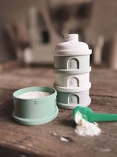 Caserole și forme pentru alimente - Dozator de lapte praf  Formula Milk Container Beaba 4-piese Cotton White Sage Green alb-gri de la 0 luni_3