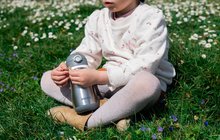 Gobelets pour enfants - Bidon en acier inoxydable Beaba à double paroi Mineral Grey 350 ml en acier inoxydable gris de 18 mois_4