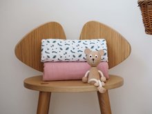 Plienky - Textilné plienky z bavlneného mušelínu Bolte 2 Swadlles 120 cm Beaba Old Pink/Floral Campaign sada 2 kusov od 0 mes_4