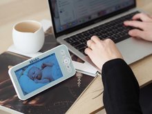 Pro miminka - Elektronická chůva Video Baby Monitor Zen Premium Beaba 2v1 s 360stupňovou rotací 1080 FULL HD s infračerveným nočním viděním_7