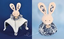 Hračky na maznanie a usínanie - Plyšový zajačik na maznanie Doudou Boule 3v1 Doudou et Compagnie modrý 25 cm od 0 mes_2