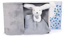 Kocyki dla dzieci - Kocyk dla najmłodszych Bunny Happy Glossy Doudou et Compagnie z pluszowym zajączkiem do przytulania niebieski 100*70 cm od 0 miesiąca_0