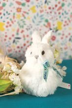 Pre bábätká - Plyšový zajačik vo vajíčku Kaloo 12 cm biely so zelenou mašľou pre najmenších od 0 mes_1