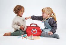 Dřevěné hry na povolání - Dřevěná lékařská taštička Doctor's Bag Tender Leaf Toys se zdravotními pomůckami rouškou a náplastmi_3