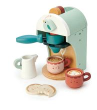 Dřevěné kuchyňky - Dřevěný kávovar Cappuccino Babyccino Maker Tender Leaf Toys s dvěma šálky a sušenkami s mlékem_2