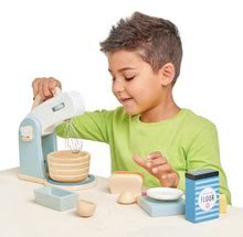 Drevené kuchynky - Drevený kuchynský robot Home baking set Tender Leaf Toys s váhou, riadom a potravinami_0