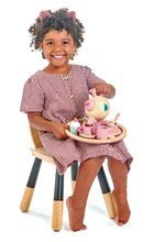 Dřevěné kuchyňky - Dřevěný čajník Birdie Tea set Tender Leaf Toys na tácku se šálky s čajovým sáčkem_3