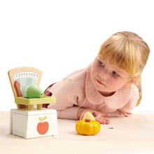 Drevené detské obchodíky - Drevená váha Market Scales Tender Leaf Toys na váženie potravín_0