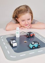 Drevené autá - Drevené elektromobily Smart Car Set Tender Leaf Toys s nabíjacou stanicou a 3 autíčkami od 18 mes_2
