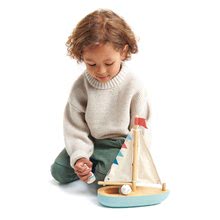 Jucării pentru dezvoltarea abilitătii copiiilor - Barcă cu pânză din lemn Sailaway Boat Tender Leaf Toys cu două pânze și un iepuraș și ursuleț_2