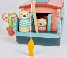 Dřevěné domky pro panenky - Dřevěná loďka Little Otter Canal Boat Tender Leaf Toys s 3 figurkami vyder a doplňky_1