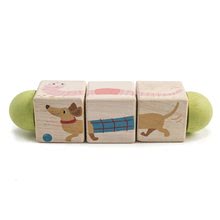 Drevené didaktické hračky - Drevený točiaci sa valec Twisting Cubes Tender Leaf Toys s maľovanými zvieratkami od 18 mes_0
