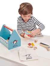 Drevená detská dielňa a náradie - Drevený kufrík Tap Tap Tool Box Tender Leaf Toys s pracovným náradím a zatĺkačkou_2