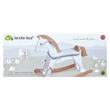 Houpací koníci - Dřevěný houpací koník Lucky Rocking Horse Tender Leaf Toys klasická hračka od 12 měsíců_2