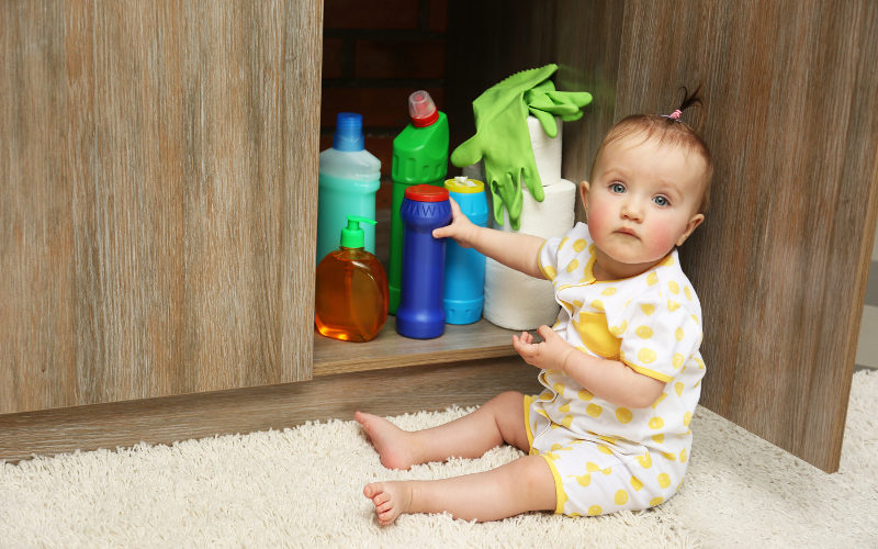 Dieťa a chemikálie v domácnosti