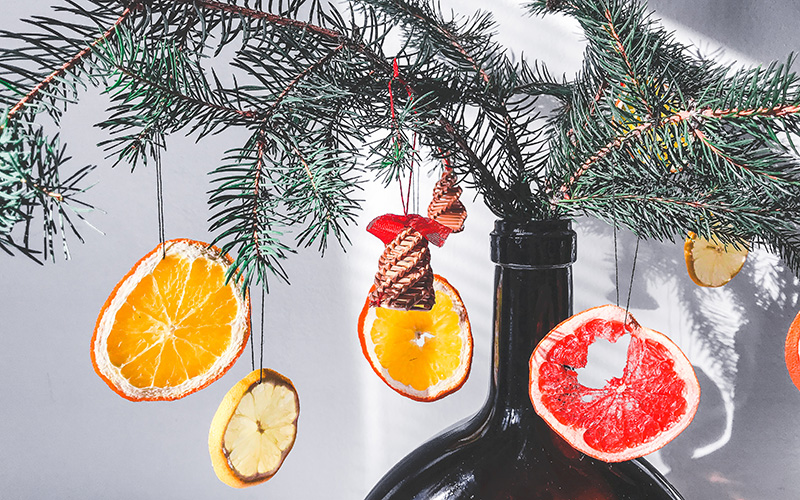 Karácsonyi dekoráció citrusok