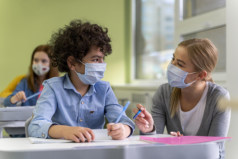 Koronavirus skola ruska