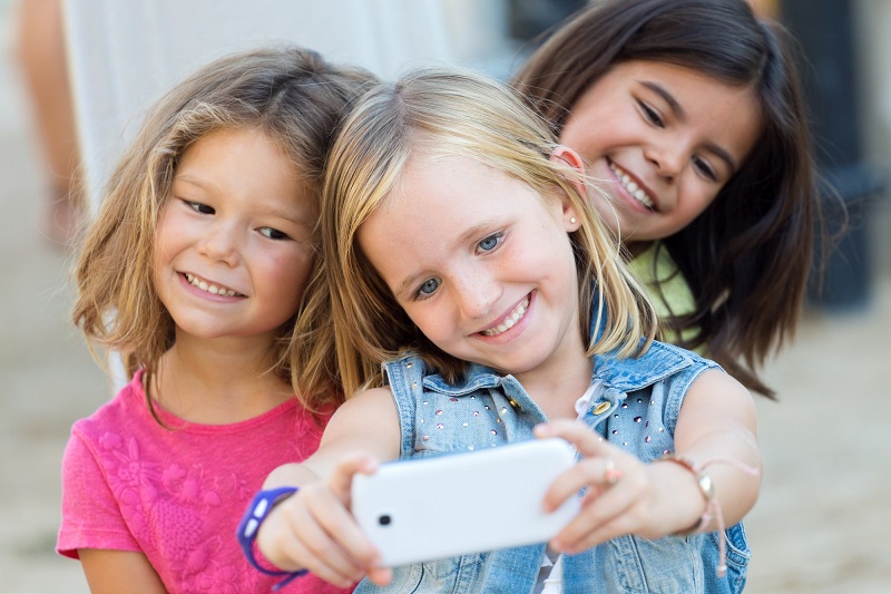 Közösségi média selfie