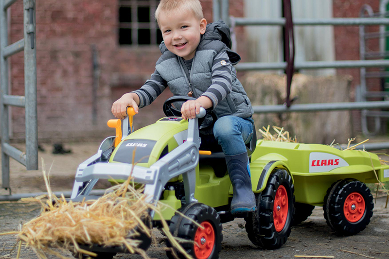 Traktor vo výpredaji