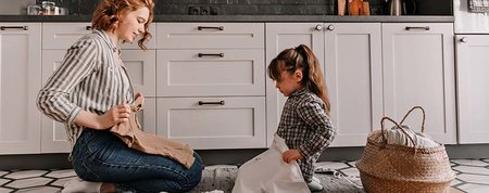 7 treburi casnice pe care le puteți încredința copiilor